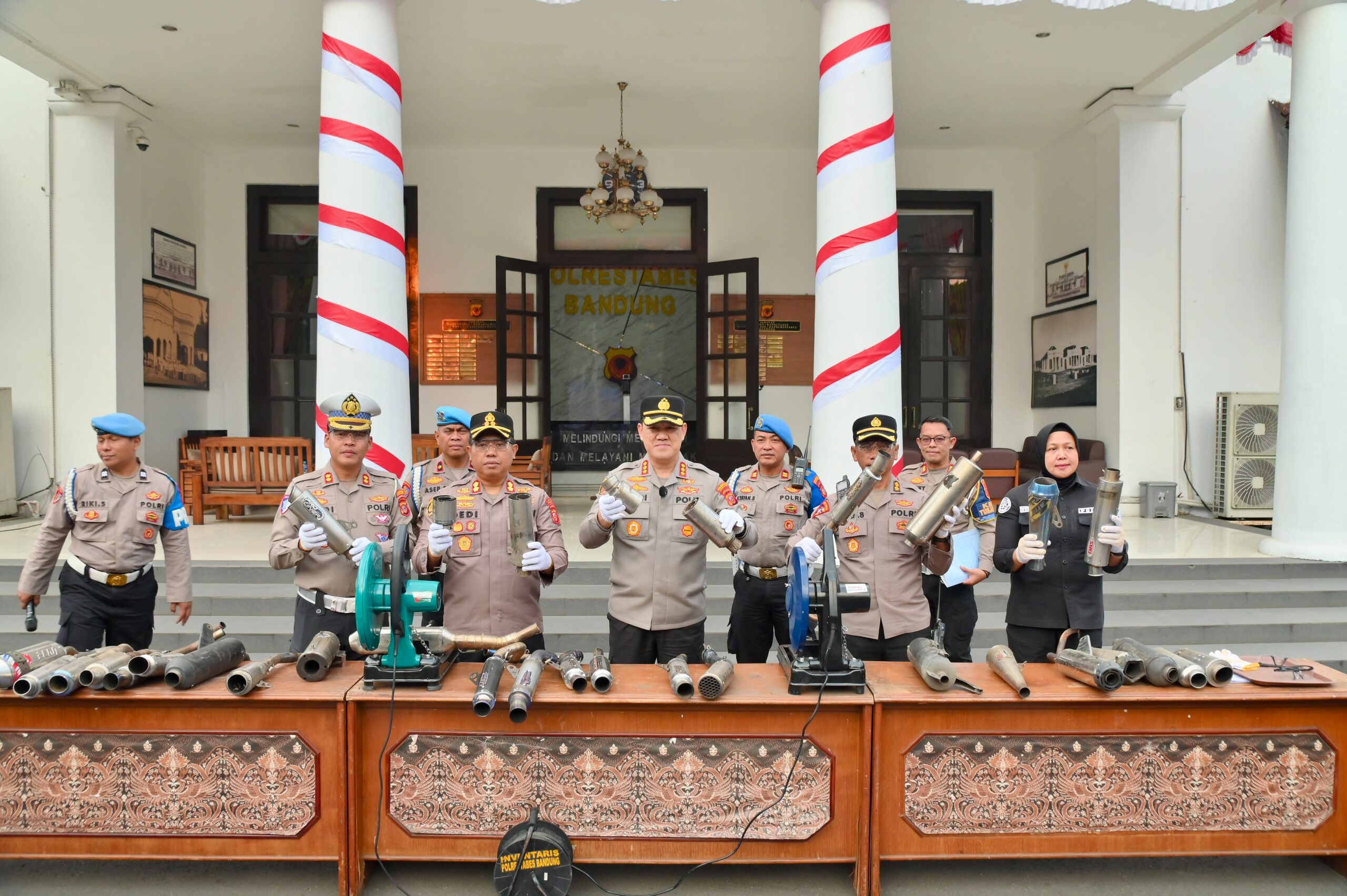 Polisi Musnahkan 1.172 Knalpot Tidak Sesuai Spesifikasi Teknis Hasil Penertiban
